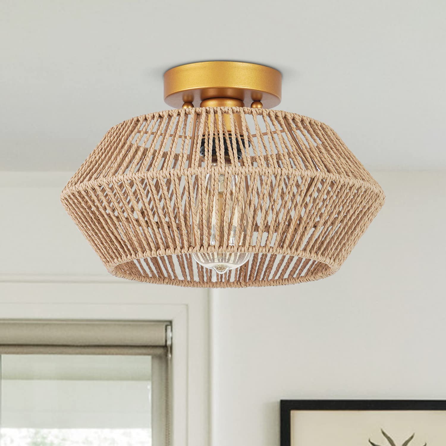Stylish & Minimalistic Rattan Ceiling Light - Eco-Friendly & Sustainable Woven Pendant for Modern Home Decor